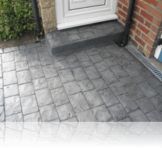 London Cobble Path and Step Platinum Grey