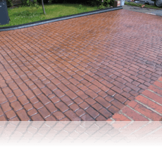 Country Cobble Drive Terracotta with boot edging